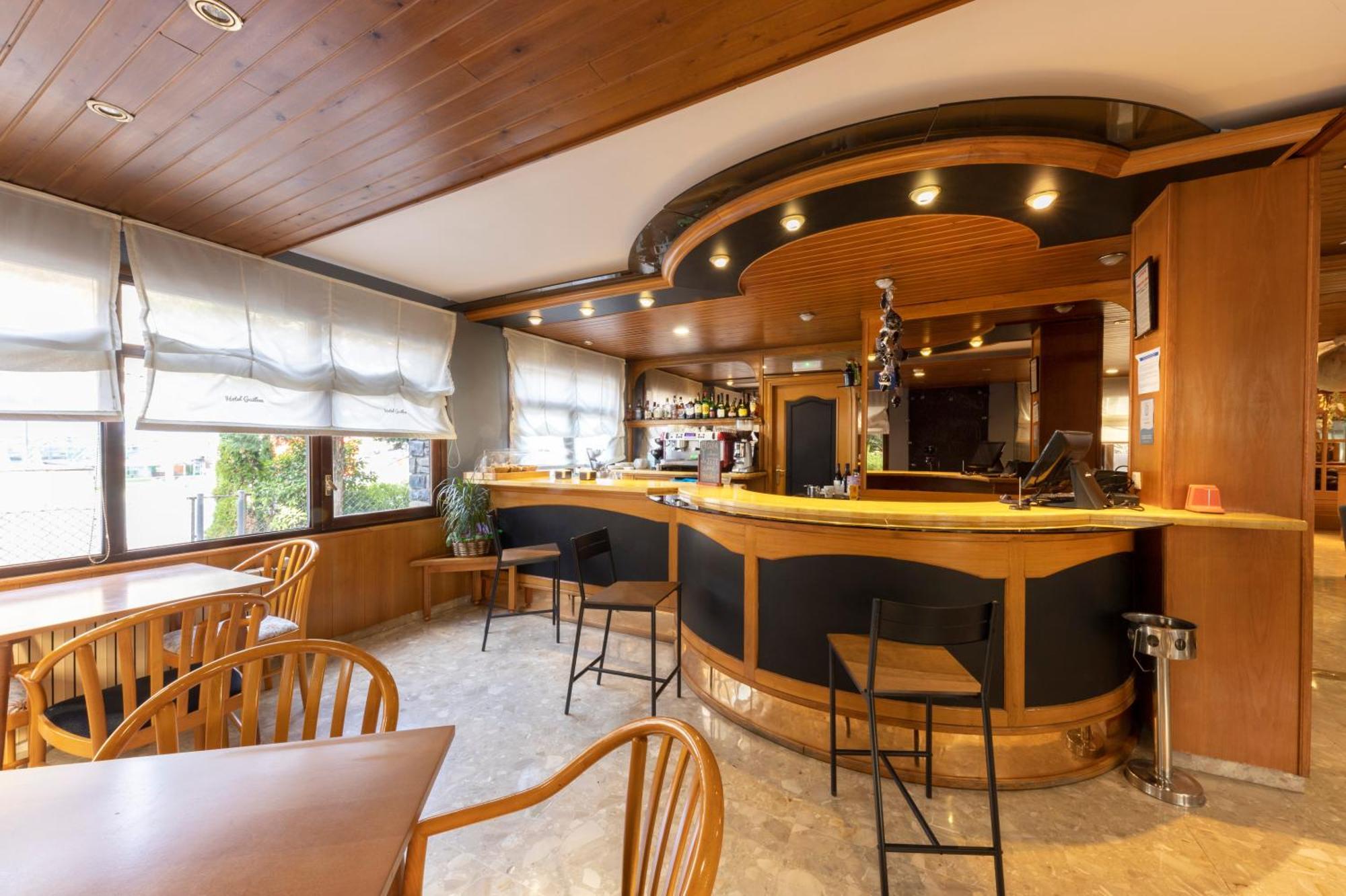 אנקמפ Hotel Guillem & Spa מראה חיצוני תמונה