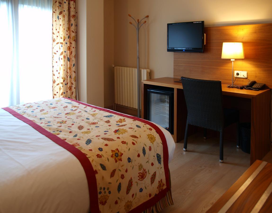 אנקמפ Hotel Guillem & Spa מראה חיצוני תמונה